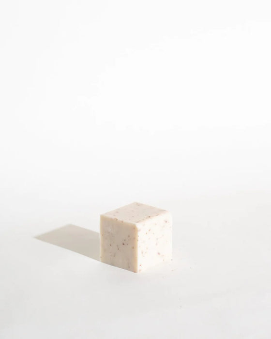 Rosewater Cassis （ Oatmeal Soap） 玫瑰水保濕燕麥皂- Brooklyn Candle Studio